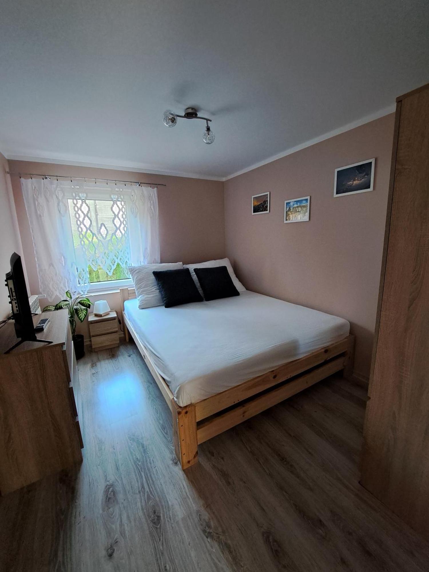 Apartament Strzyzowiec 80 Czernica  エクステリア 写真