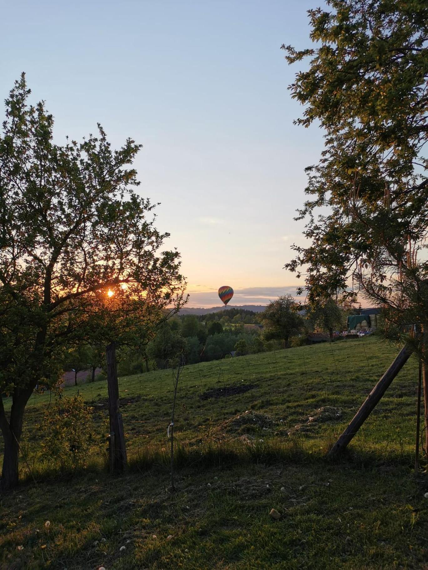 Apartament Strzyzowiec 80 Czernica  エクステリア 写真